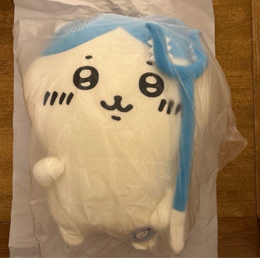 ハチワレ 討伐棒をもった特大ぬいぐるみ ちいかわ マスコット レア
