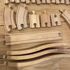 Hape ハペ　機関車　シティ　レール　セット お片付けボックス　線路　電車遊び　プラレールの画像