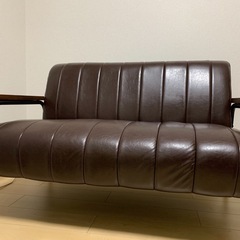 ソファの画像