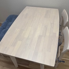 ほぼ新品】(江坂)ニトリ ダイニングテーブル