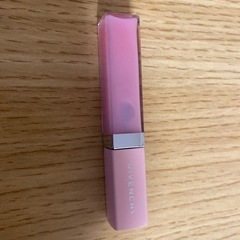 ジバンシー