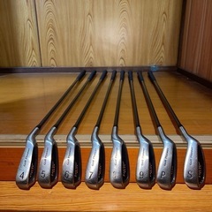 アイアンセット　4〜9.PAS  
➕2本の画像