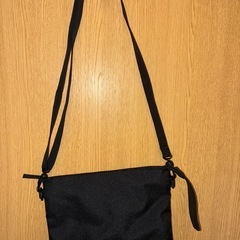 【未使用】無印良品 サコッシュ 黒