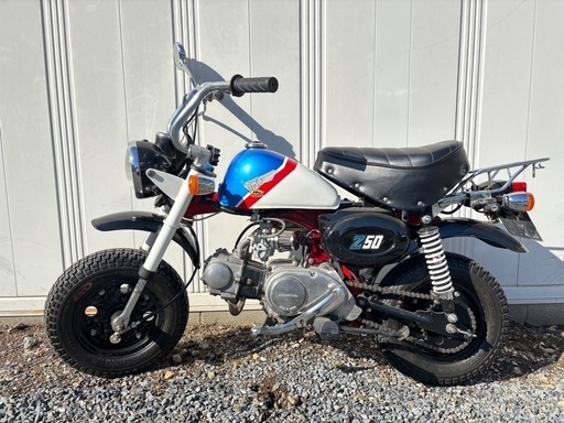 ホンダ モンキー Z50J  
12v化