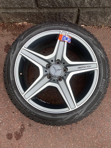 ベンツ cクラス AMG 18インチホイール スタッドレスタイヤ付き Cクラス パーツ情報 まだほとんど使っていないメルセデスベンツC