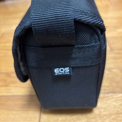 Canon カメラバッグ 綺麗です✨
の画像