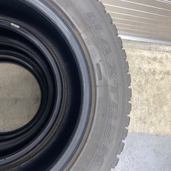 タイヤ スタッドレスタイヤ MAXTREK マックストレック TREK M7 205/65R16 4本の画像