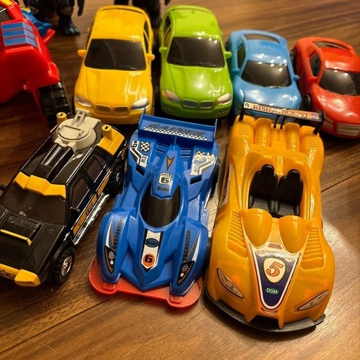 おもちゃ#まとめ売り#車#怪獣#変身 (th) 江東のミニカーの中古あげます