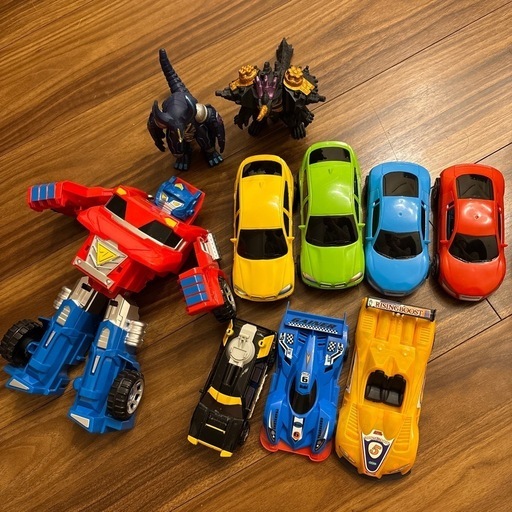 おもちゃ#まとめ売り#車#怪獣#変身 (th) 江東のミニカーの中古あげます