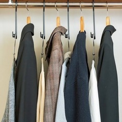 段差かけフック　洋服収納の画像