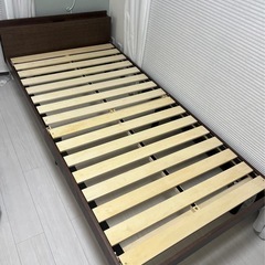 【取引決定】ベッドフレームシングル