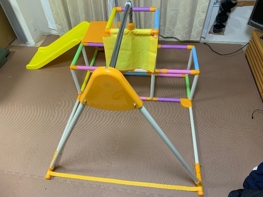 ジャングルジム