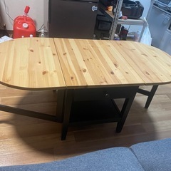 木目調折りたたみテーブル の画像