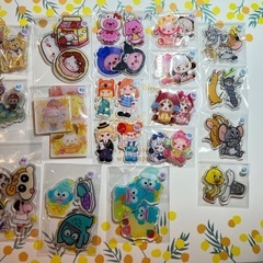 デコパーツ、ネイルパーツ、アクリル、文具など♥️