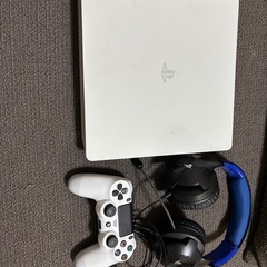 PlayStation4 - ps4 本体 ホワイト CUH2200A セット ゲーム Bluetooth PS4 CHU-2200A ホワイト ヘッドセット付き