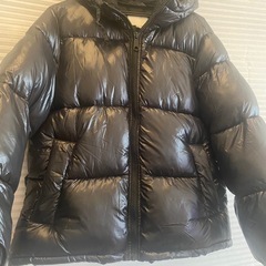 美品ボリュームダウン　H&M 黒の画像