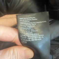 美品ボリュームダウン　H&M 黒の画像