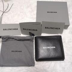美品！バレンシアガ二つ折り財布メンズ