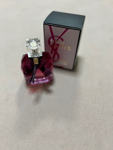 お値下げ！イヴ・サンローラン モン パリ オーデパルファム アンタンス 50ml