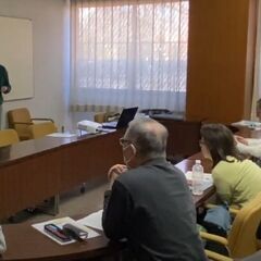 埼玉県春日部市で開催、チュニジア人英会話講師アムナ先生の上級英会...