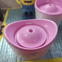 🐾お話中🐾　ペット水飲み器　中古　2個セットの画像