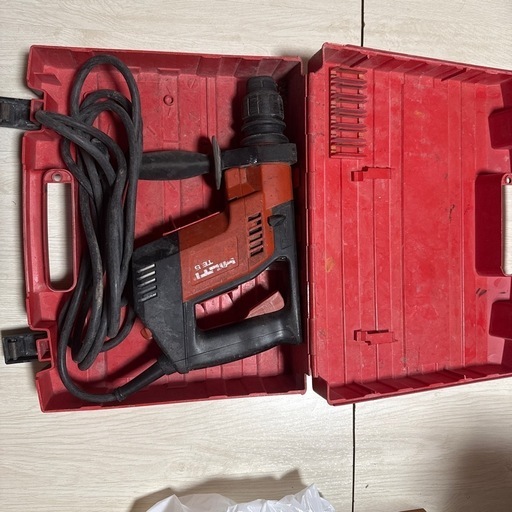 HILTI    ハンマードリル