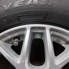 グッドイヤー　アイスナビ6　スタッドレス　4本　　145/80R13の画像