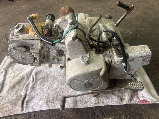 中華カブ110エンジンセル付き