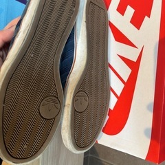 【adidas】スニーカー
の画像