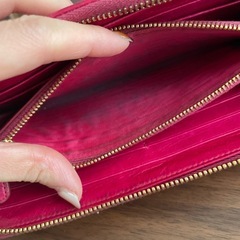 取引中　財布　長財布　プラダ2点の画像