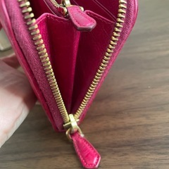 取引中　財布　長財布　プラダ2点の画像