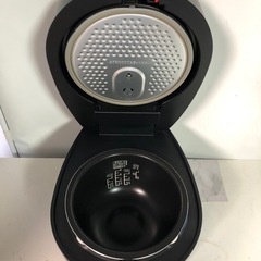 天）213.アイリスオーヤマ IHジャー炊飯器 RC-IL30-B 3合の画像