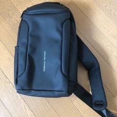 カッコいいバッグ　