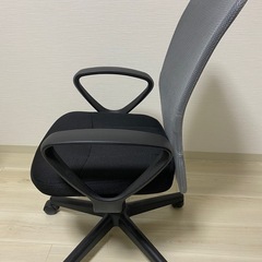 オフィスチェアの画像