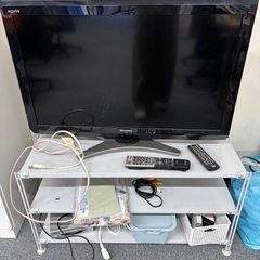 テレビとテレビ台あげます