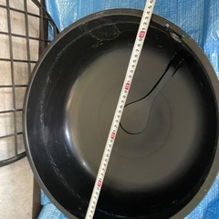 【差し上げます】メダカ鉢　42cm 専用フタ付き の画像