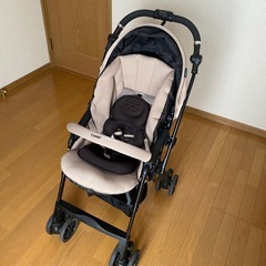 コンビ　ベビーカー