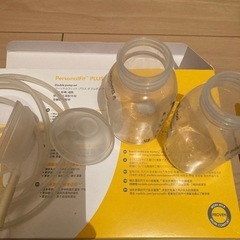 medela 搾乳機　150mlの画像