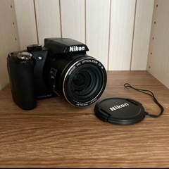 NikonクールピクスCOOLPIX P90 