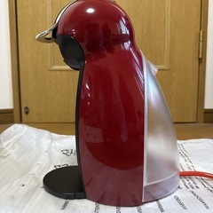 おしゃれなカフェ気分♪ Nescafe Dolce Gusto チェリーレッド コーヒーメーカー 数回使用の画像