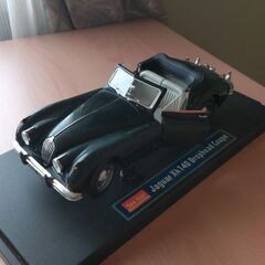 モデルカー  1/18   ジャガー  XK140  Coupeの画像