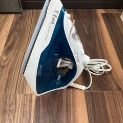 T-FAL スチームアイロン FV2889J0 ティファール スチームグライド グリーン "FV2881J0"の画像