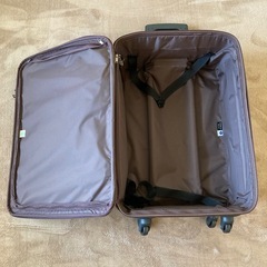 キャリーケース  布製　maruemの画像