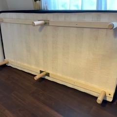 脚つきマットレスの画像