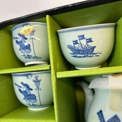 有田焼　雅峯窯　異人　オランダ　急須セット　湯呑み5
客　未使用の画像