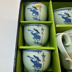 有田焼　雅峯窯　異人　オランダ　急須セット　湯呑み5
客　未使用の画像