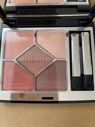 アイシャドウパレットdior429
