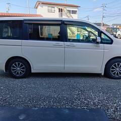 ☆決算セール開催中☆【車検2年付き☆29万8000円】平成24年　ホンダ　ステップワゴン　L　白　2WD　8人乗り　2000CC　両側スライドドア★　走行距離139,000㎞　バックカメラ・ナビ付★　の画像