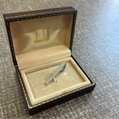ダンヒル　ネクタイピンの画像