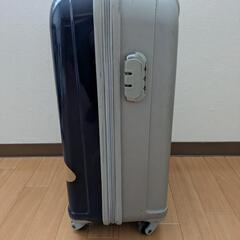 スーツケースの画像
